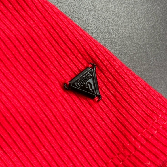 Guess Red Ribbed Top with button down clasps - Picture 2 of 6